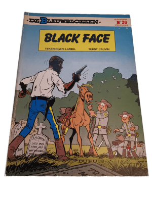 De Blauwbloezen 20 - Black face