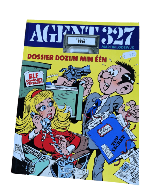 Agent 327 - Dossier 01 - Dossier Dozijn Min Een