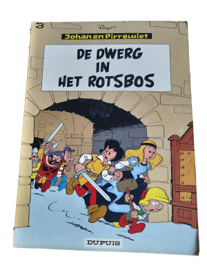 Johan en Pirrewiet 03 - De Dwerg in het Rotsbos