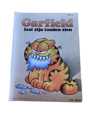 Garfield 09 - Garfield laat zijn tanden zien